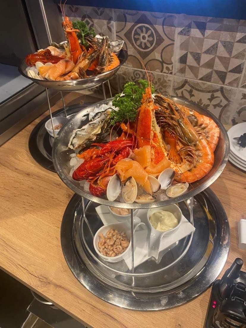 Le Bistro